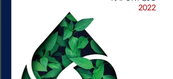 Logo UNIMOT z etykietą projektu graficznego dla raportu ESG 2022. Z udziałem UNIMOT AVIA i Uniwersytetu Nove de Julho.