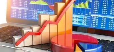 A trader analyzing a technology trading plan on a software program displayed on a monitor. Expertly designed diagram for efficient trading strategies.